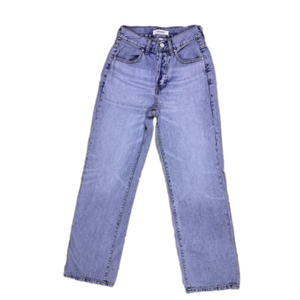 Zenana Women’s High Rise Light Wash Straight Leg Fly Button Cotton Denim Jeans